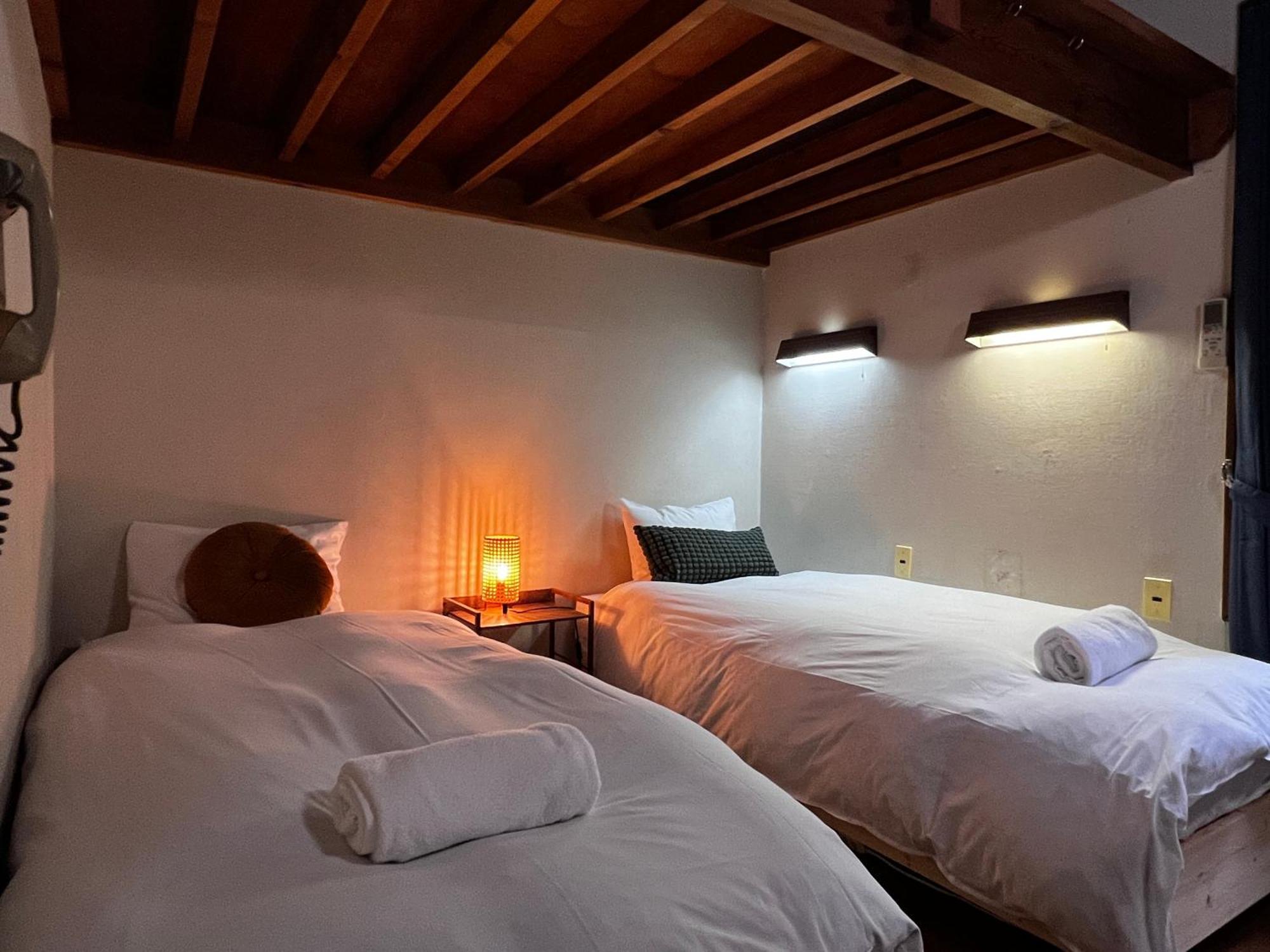 Sneaky Peaks Hotel Hakuba Eksteriør billede